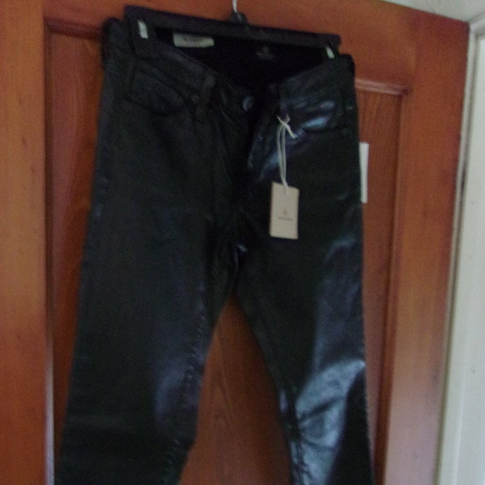 Leatherette Legging